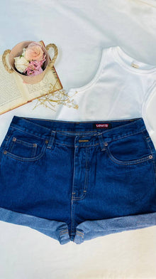 SHORT JEAN LEVIS  Talla XL